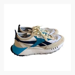 Reebok Men’s Classic Leather Legacy Chalk White/Vector Navy Sneakers